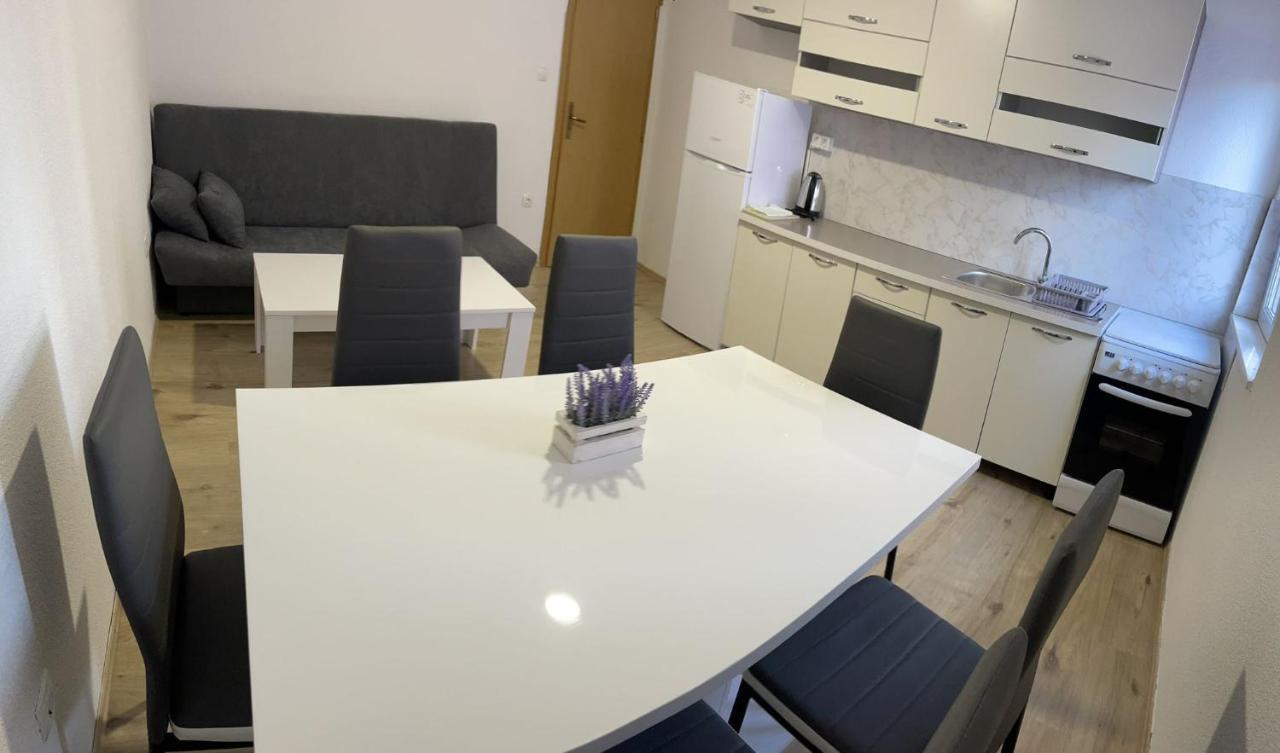 Apartmani Zuti Неум Экстерьер фото