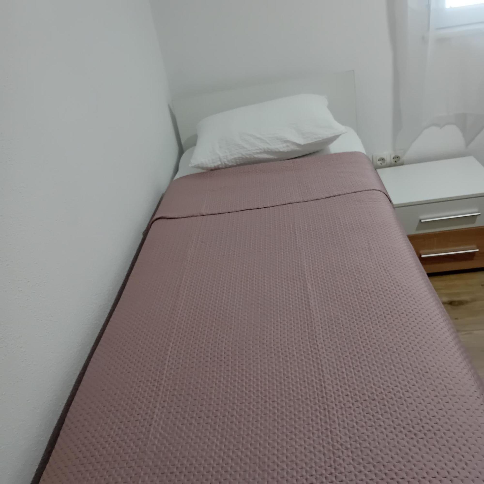 Apartmani Zuti Неум Номер фото